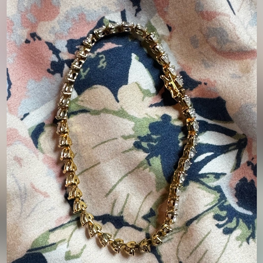 18k Japan real Gold Heart Bracelet w/ 10 carat VS clarity Lab grown diamonds - Picture 5 of 6